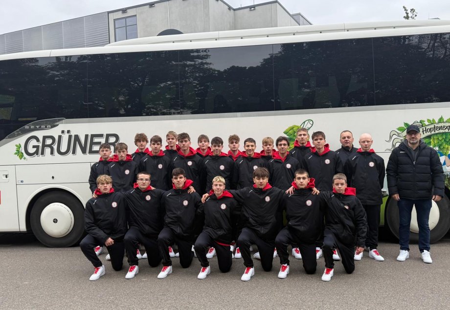U17_Neue Teamkleidung 10_25 img-20251012-wa0013.jpg